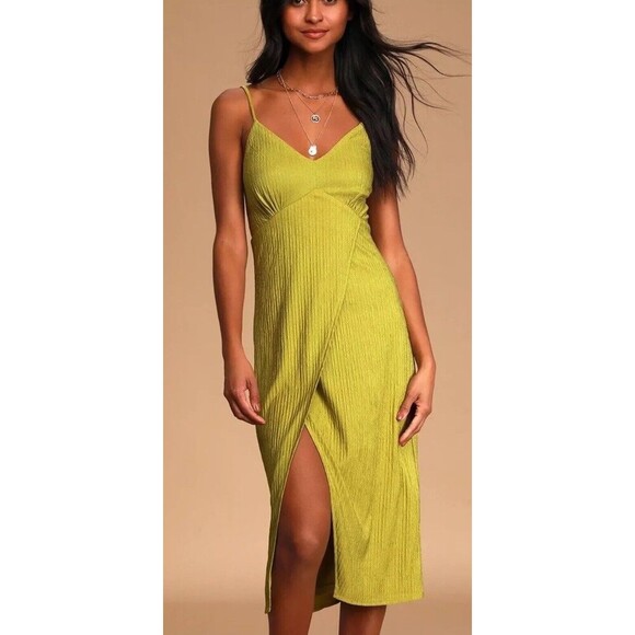 Lulu's View and I Chartreuse Tie-Back Faux-Wrap Midi Dress Empire Waist Size XL - Picture 1 of 10